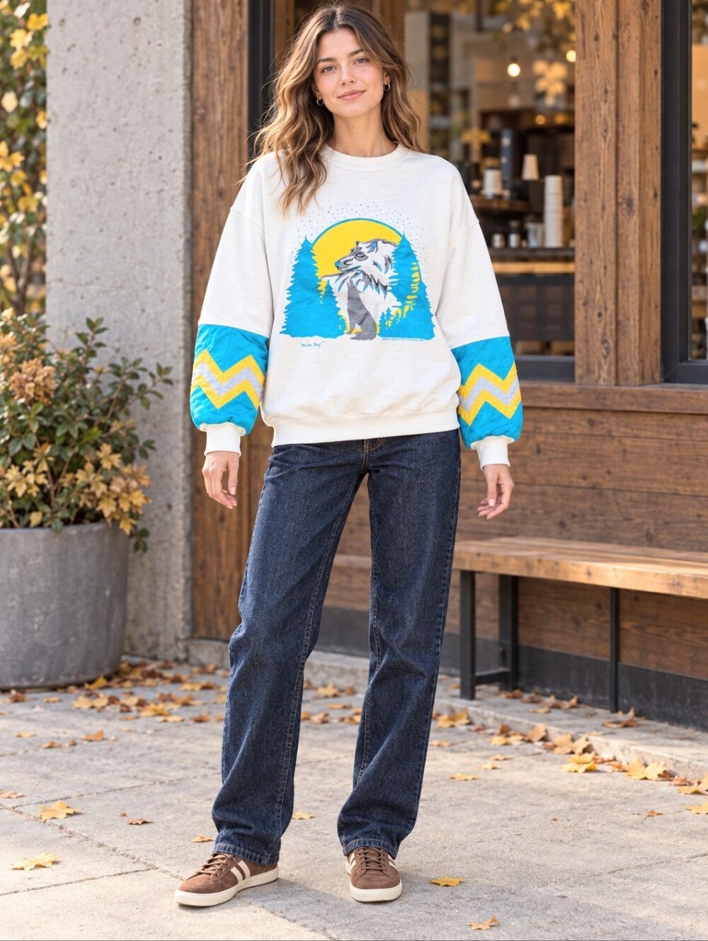 SunFeather Winter Wolf Graphic Sweatshirt L White Chevron Sleeves Made in Canada